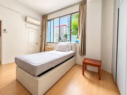 Elizabeth Tower (D9), Apartment #636253171